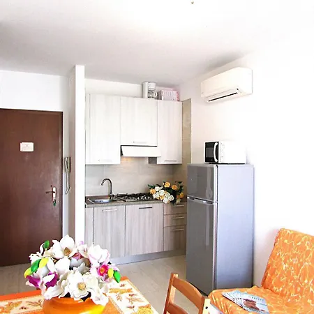 Isi Apartamento Bibione Exterior foto