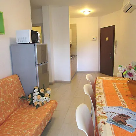 Isi Apartamento Bibione Exterior foto